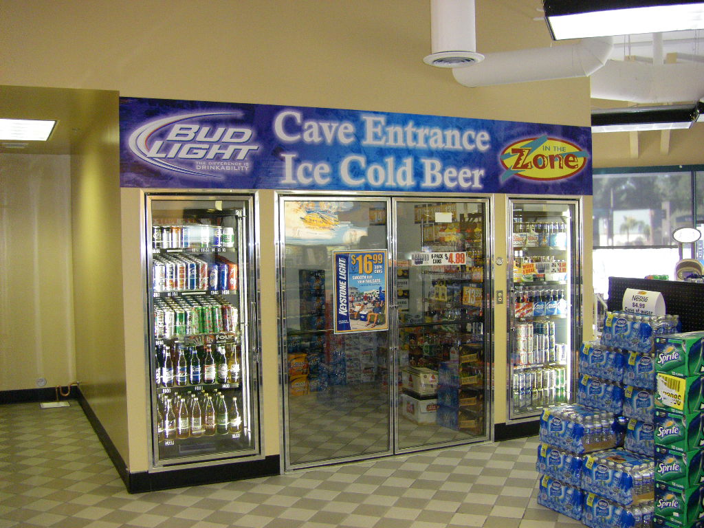 WALK-IN COOLERS & FREEZERS - CAMLOCK PANELS