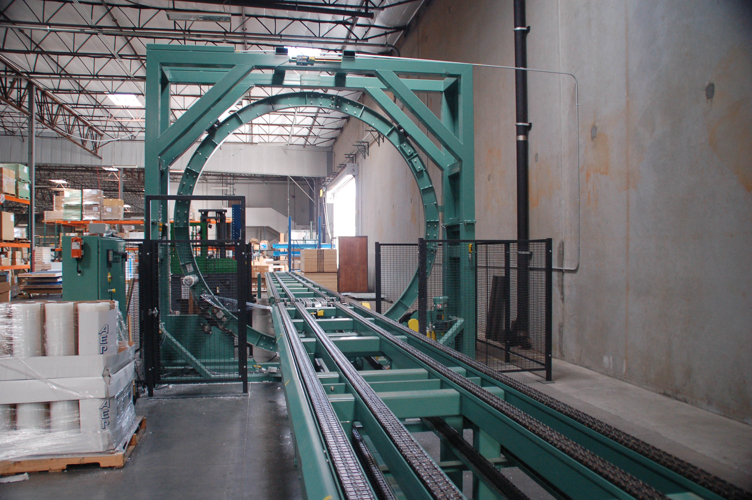 REFRIGERATED WAREHOUSES - CONTINUOUS LINE PANELS